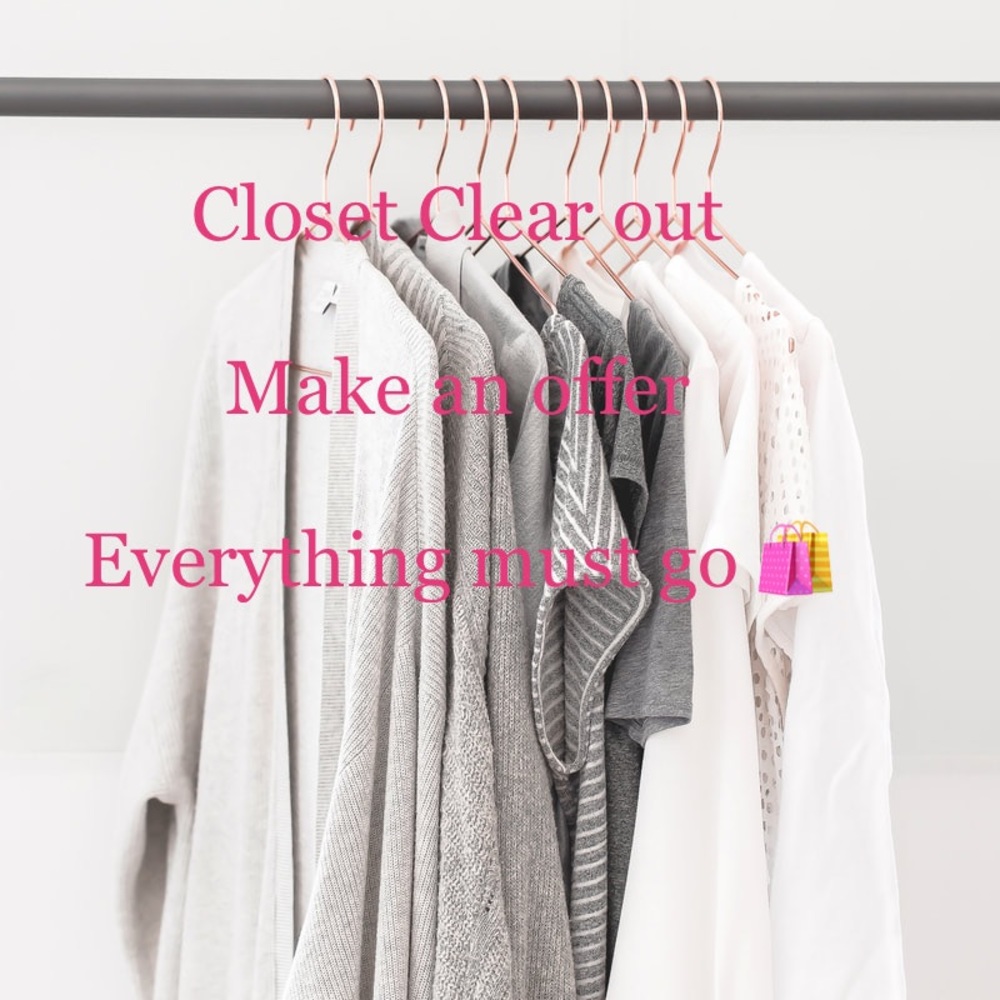 All reasonable offers will be accepted💕🛍